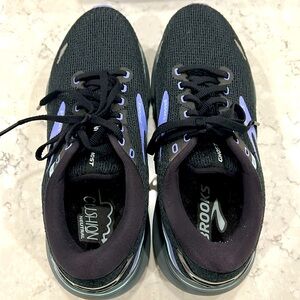 Brooks Ghost 15 size 9